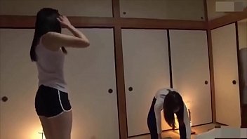 [ Loạn Luân ] Chú Tới Chơi Nhà Chịch Cả Hai Mẹ Con