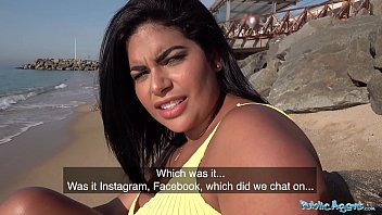 A Blind Date With A Busty Latina Public Agent