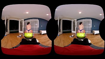 Steamy Gym Workout On Naughty America Vr