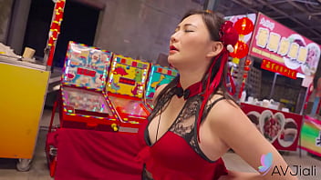 Chinese Woman Mio Has A Steamy Encounter At A Night Market.