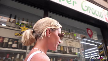 German Tourist Leidy Deleon Gets Picked Up And Fucked In Street Casting