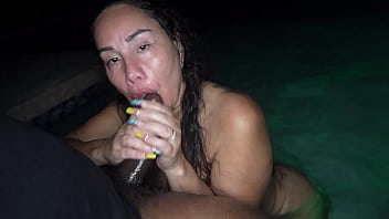 Royal Rebel Gets Wild Poolside In Puerto Rico!