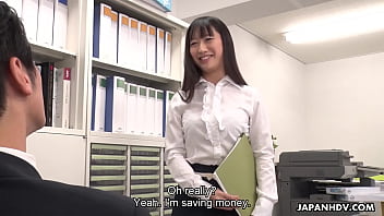 Tomomi Motozawa Performs Oral Sex In Uncensored Video