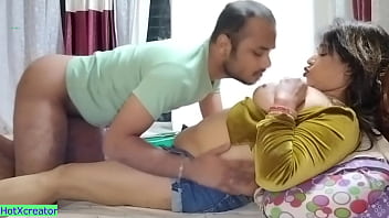 Indian Amateur Engages In Passionate Encounter With Priya Bhabhi