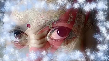 A Christmas Night Present For Indian Women